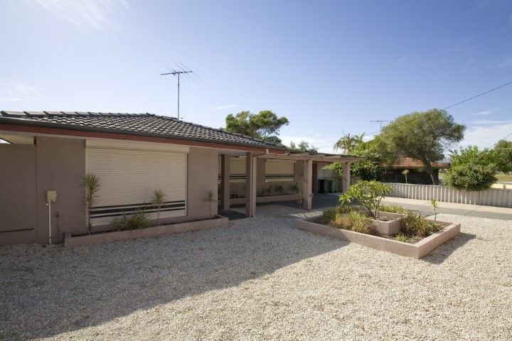 3 bedrooms House in 21 Thomson Street MANDURAH WA, 6210
