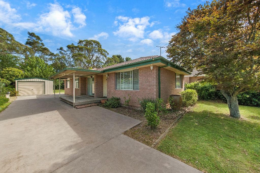 189 Blaxland Road, Wentworth Falls NSW 2782