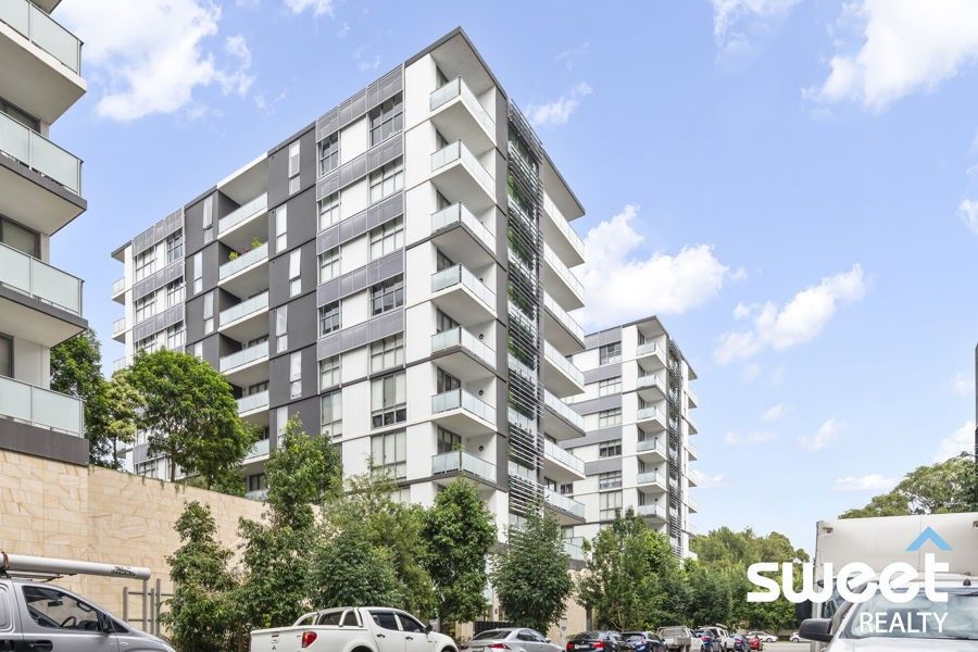2 bedrooms Apartment / Unit / Flat in D923/1-39 Lord Sheffield Circuit PENRITH NSW, 2750
