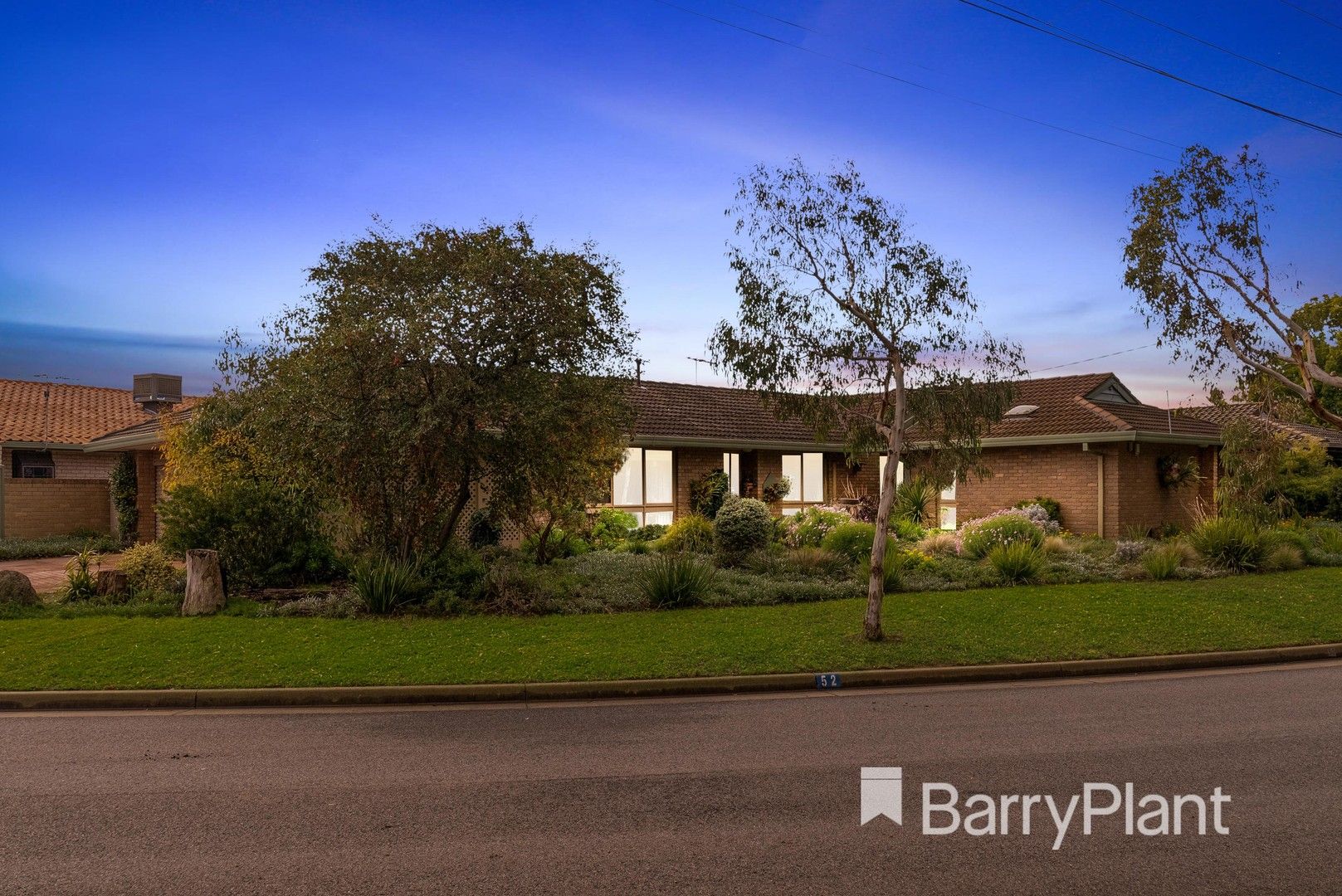 4 bedrooms House in 52 Golden Avenue WERRIBEE VIC, 3030
