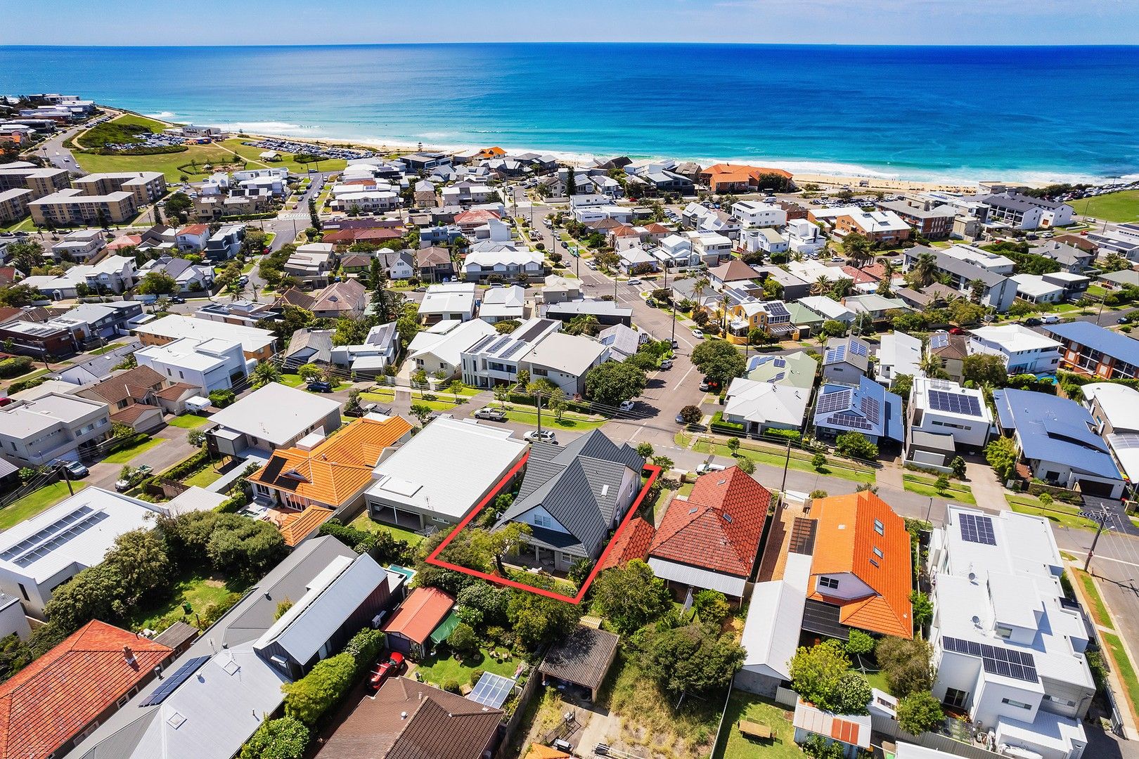 8 Pell Street, Merewether NSW 2291, Image 0