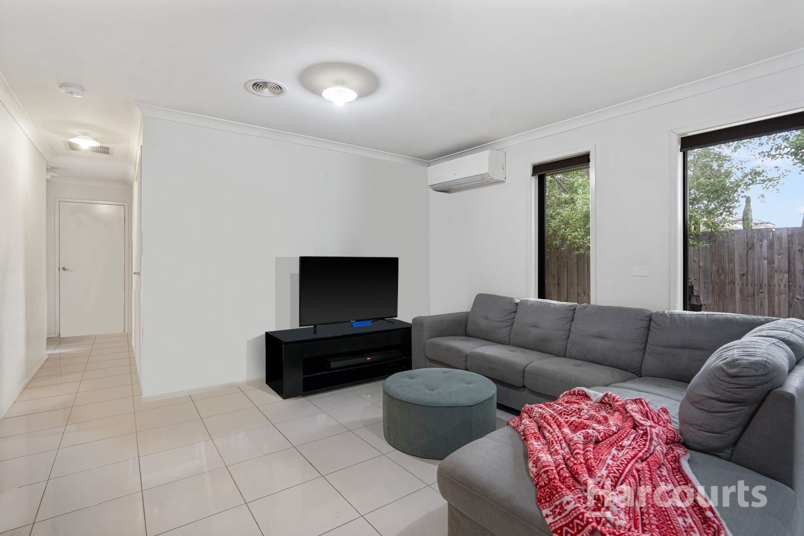 3/12 Salmond Street, Deer Park VIC 3023, Image 2