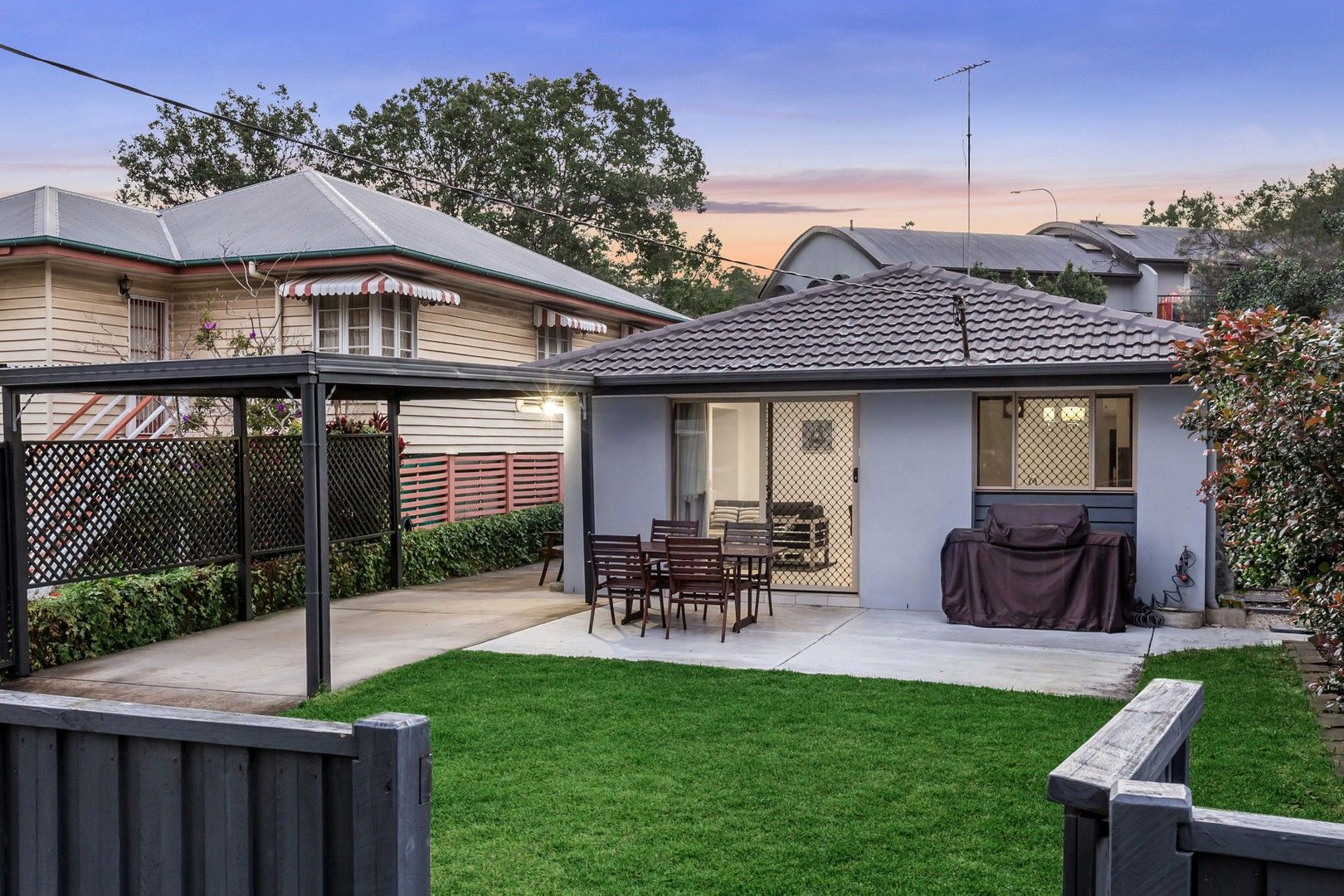 5 bedrooms House in 12 Ainslie Street ALDERLEY QLD, 4051