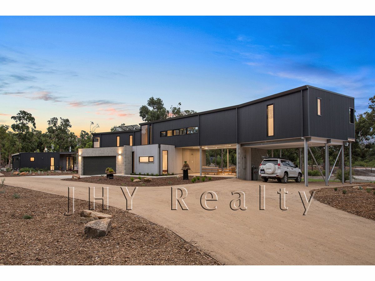 63 O'Byrne Road, Quindalup WA 6281, Image 2
