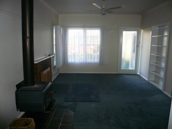 6 Dodgshun Street, HOPETOUN VIC 3396, Image 2