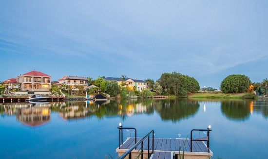 10 Staysail Crescent, Clear Island Waters QLD 4226, Image 1