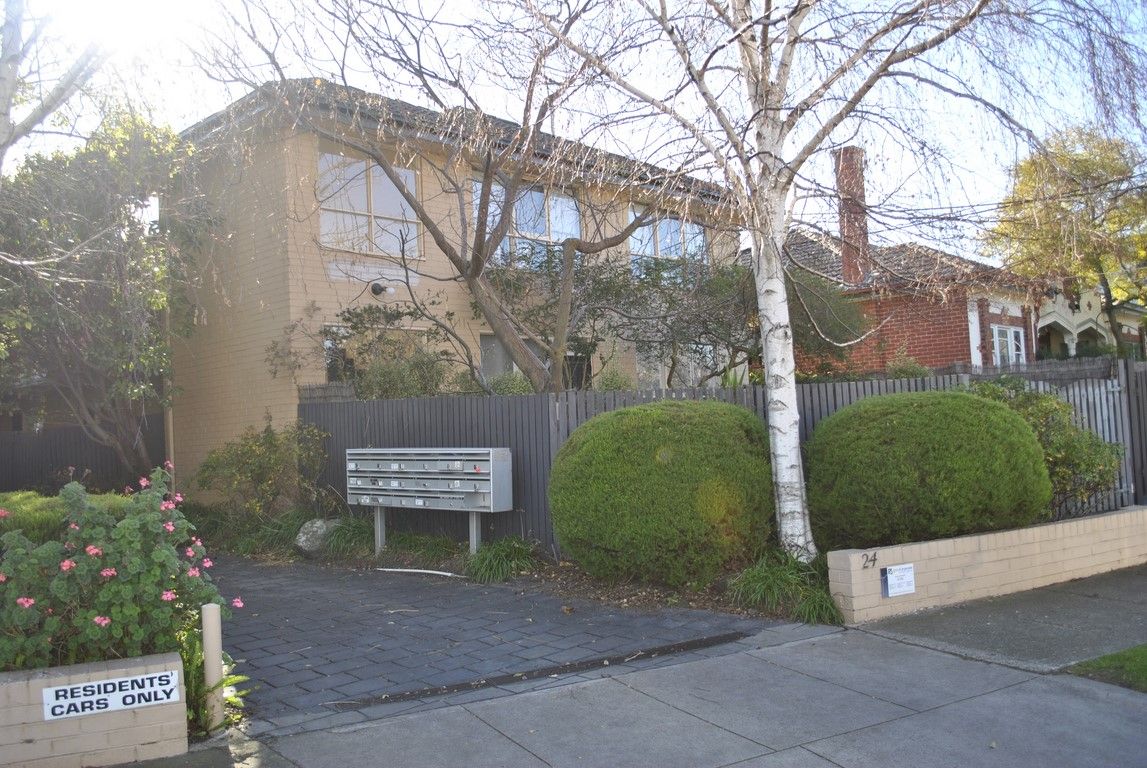 1 bedrooms Apartment / Unit / Flat in 7/24 Rosella Street MURRUMBEENA VIC, 3163