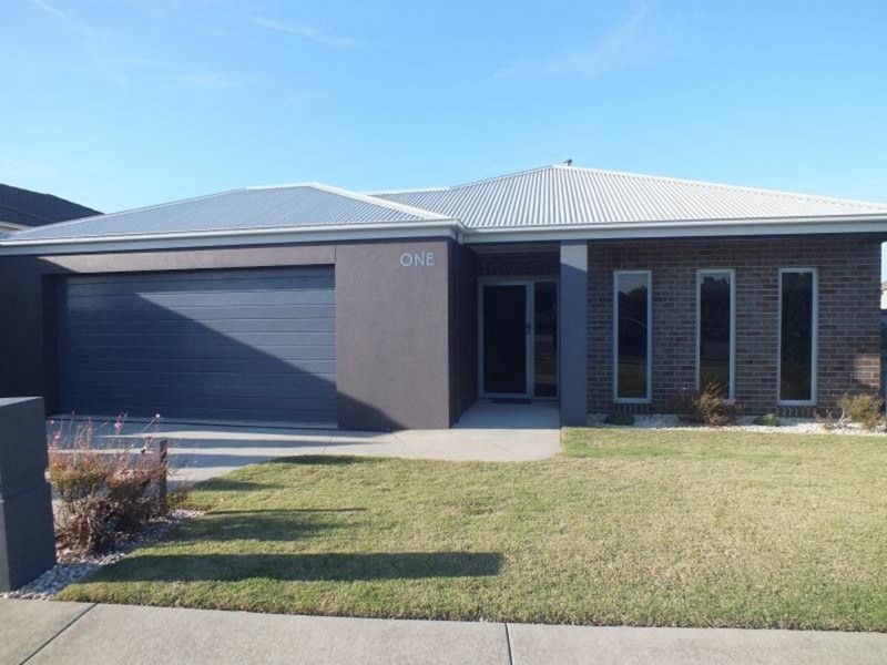 4 bedrooms House in 1 Saville Court TRARALGON VIC, 3844