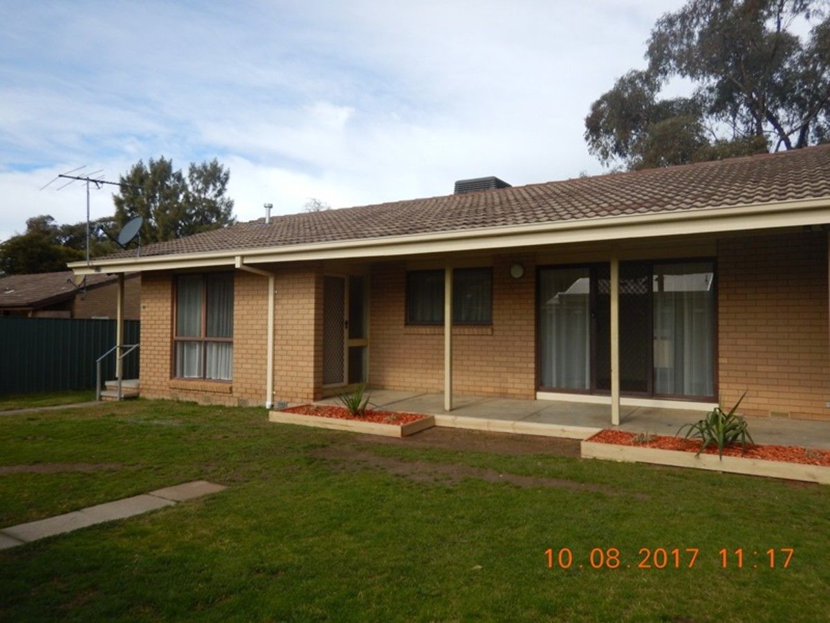 14 Goolagar Crescent, Lavington NSW 2641, Image 0