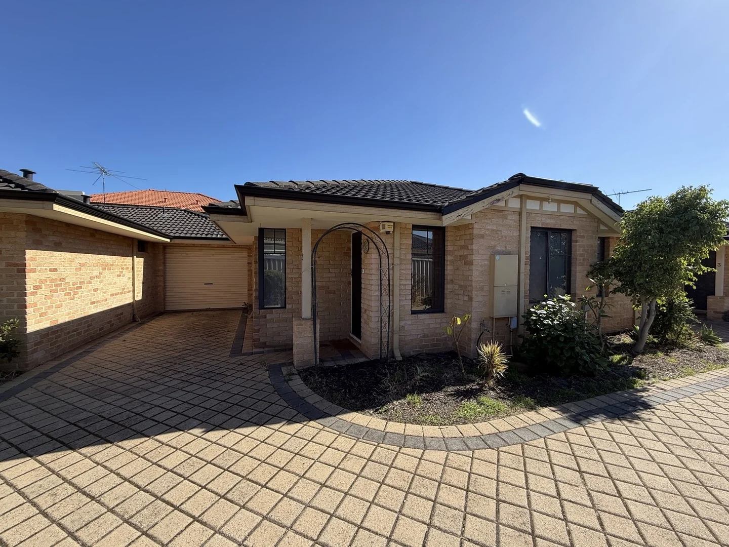 2/280 Drake Street, Morley WA 6062