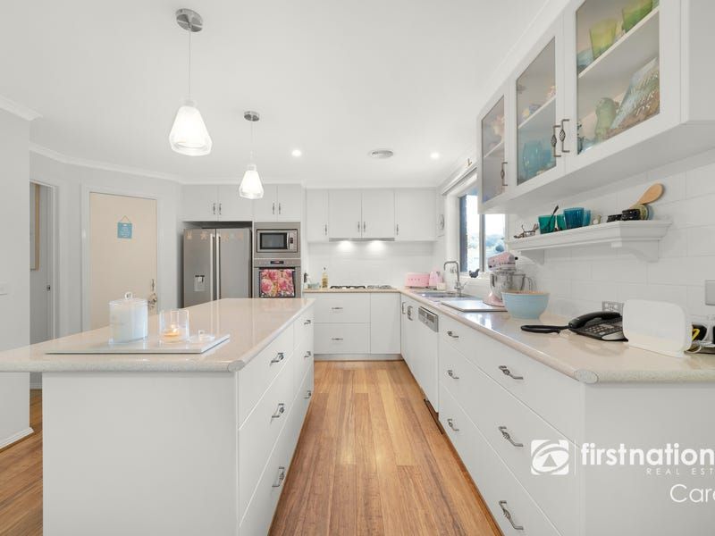 15 Lipson Drive, Lara VIC 3212, Image 2