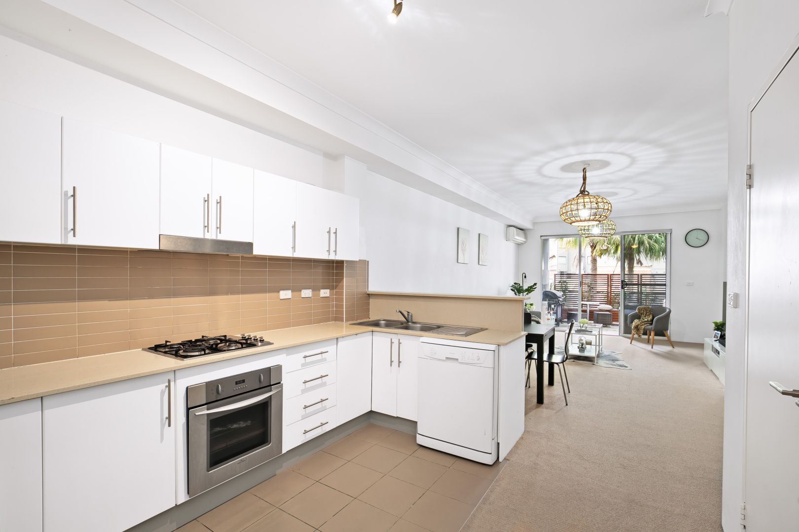 13/11-13 Oaks Avenue, Dee Why NSW 2099, Image 1