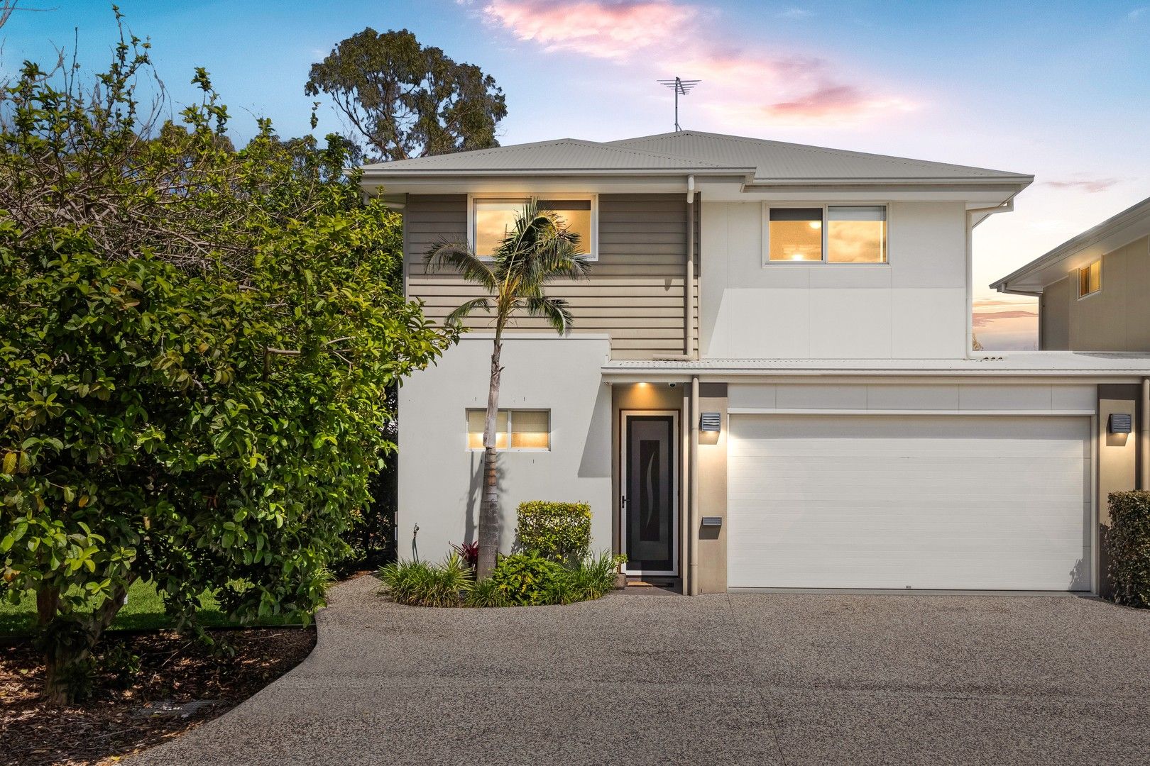 3 bedrooms Townhouse in 17/100 Sturgeon Street ORMISTON QLD, 4160