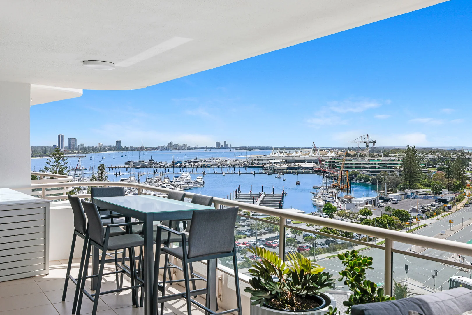 36/3 Cunningham Avenue, Main Beach QLD 4217
