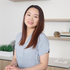 Vivian Ji, Sales representative