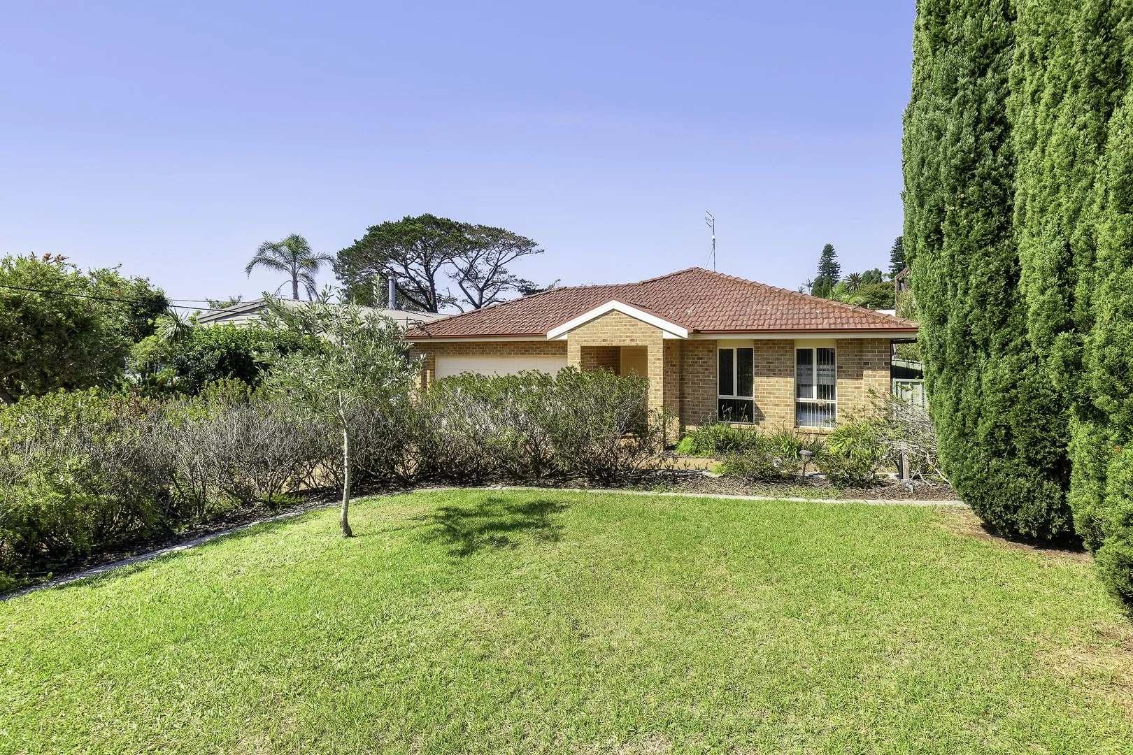 6 Boondi Street, Malua Bay NSW 2536