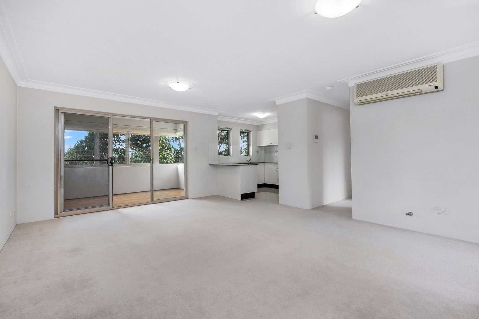1 bedrooms Apartment / Unit / Flat in 45/227-241 Princes  Highway KOGARAH NSW, 2217