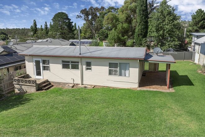 Picture of 6 College Avenue, ARMIDALE NSW 2350