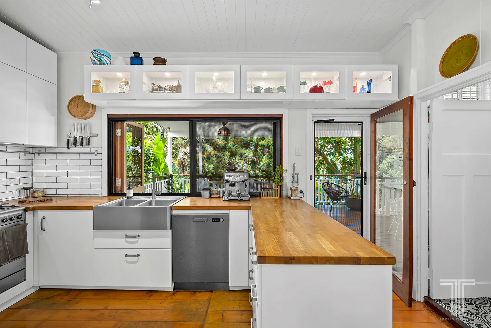 A Timeless Greenslopes Retreat with Character, Heart and a Dual Living Layout - View 6