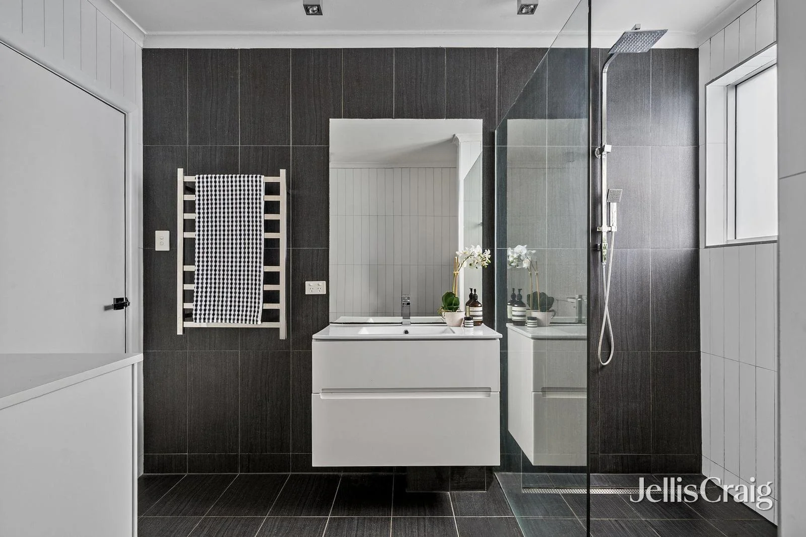 Additional image 5 of 2/80 Mason Street, Newport VIC 3015