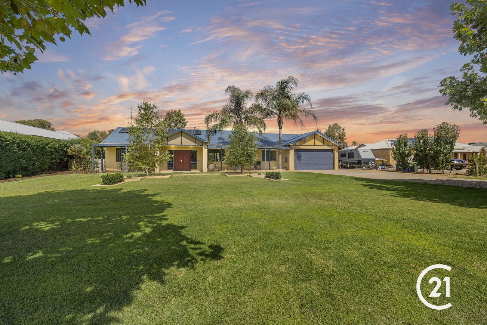 4 bedrooms House in 8 Winbi Avenue MOAMA NSW, 2731