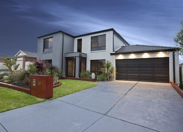 14 Cardiff Grove, Cranbourne East VIC 3977