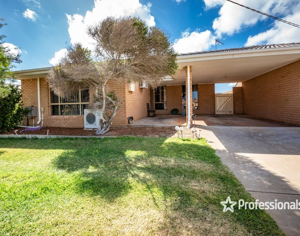 11A Torquay Place, Tarcoola Beach WA 6530