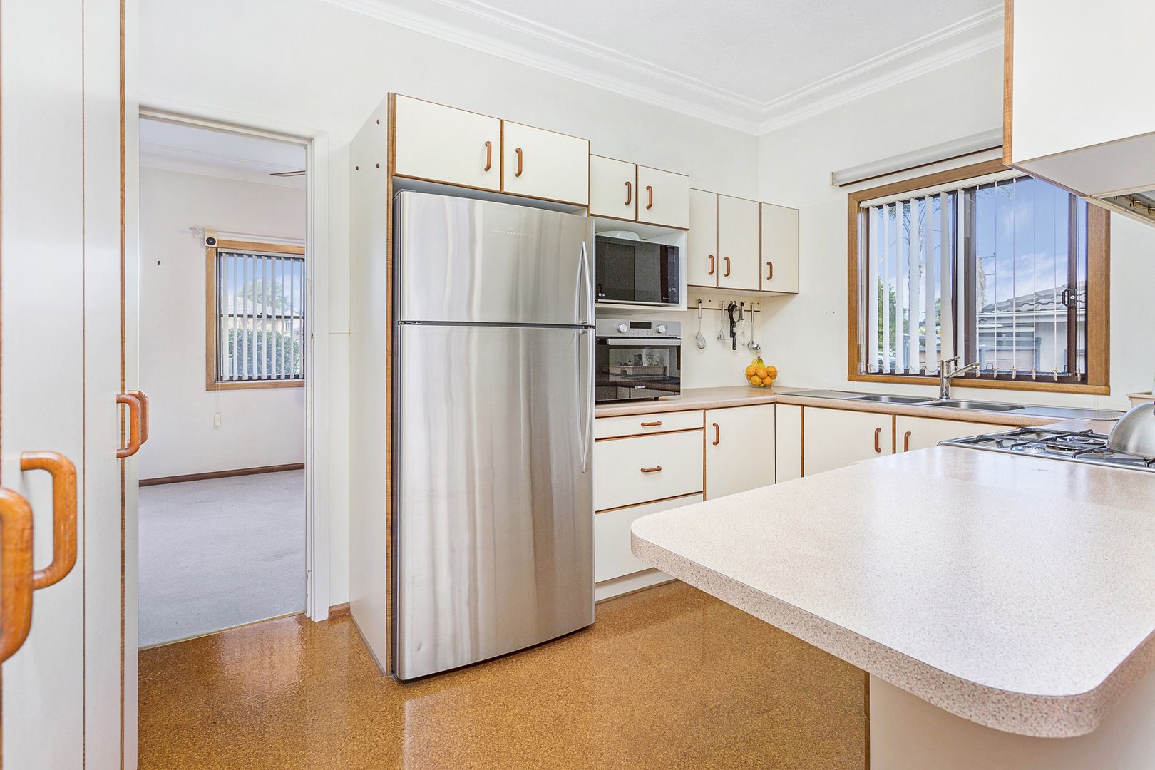 44 Barton Street, Oak Flats NSW 2529, Image 1