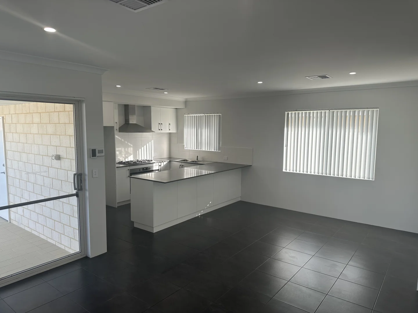 Additional image 5 of 25 Azzurra Loop, Two Rocks WA 6037