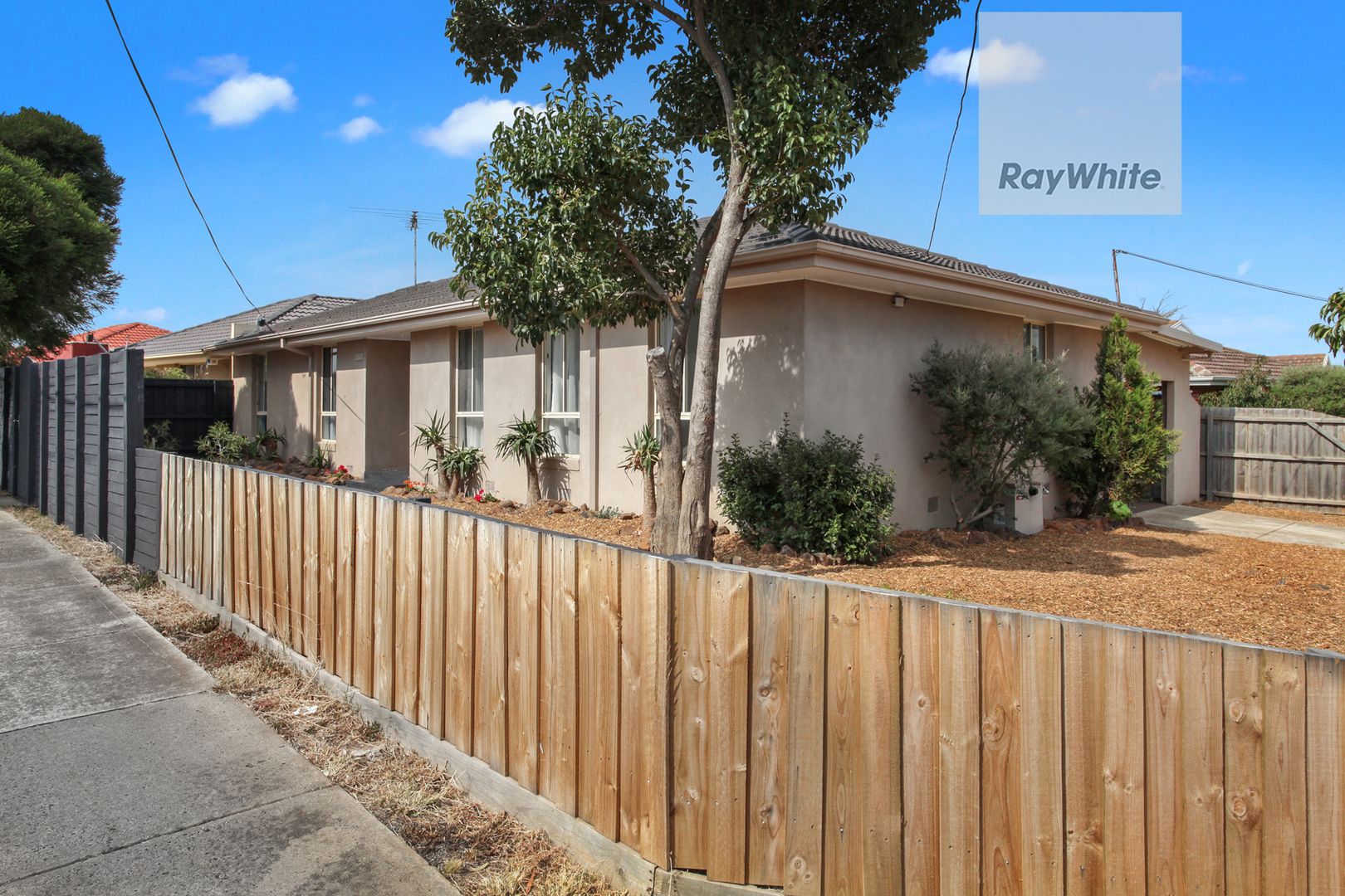 1 Redan Court, Westmeadows VIC 3049, Image 2