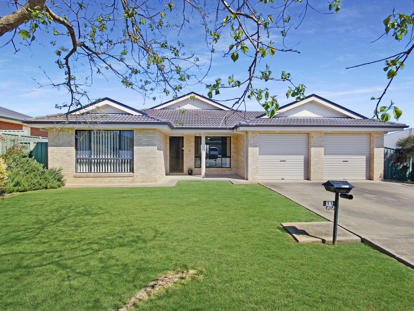 11 Protea Place, Forest Hill NSW 2651, Image 0