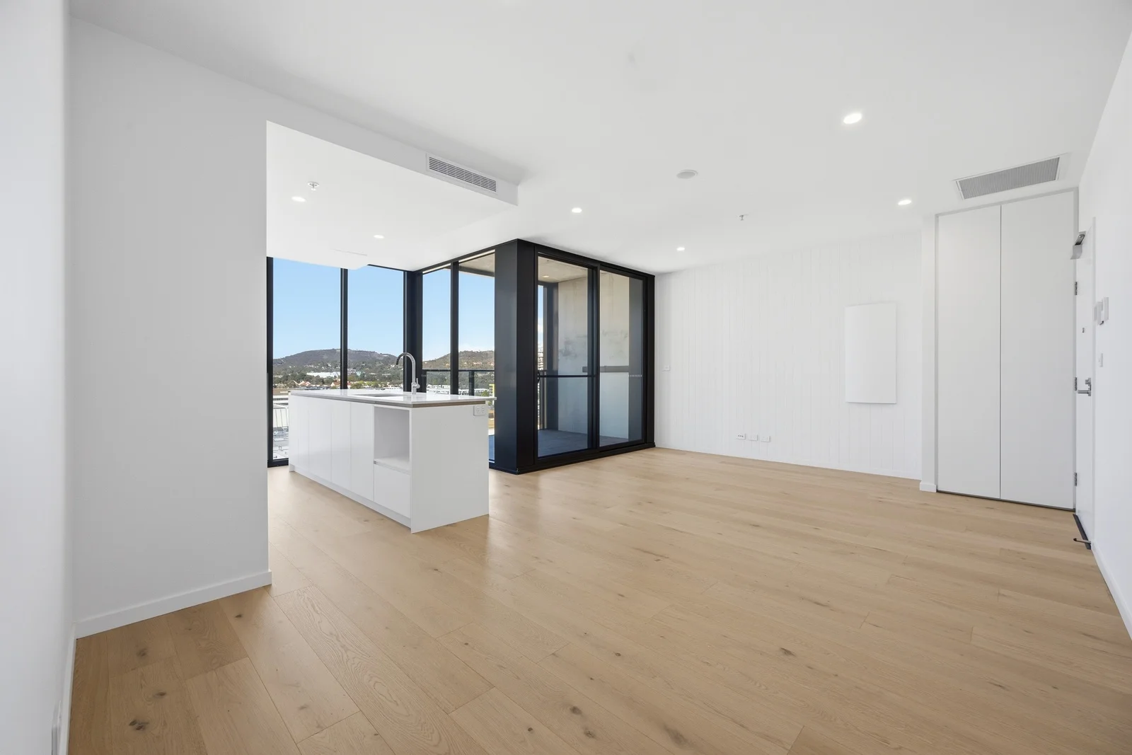 Additional image 3 of 803/1 Brewer Street, Phillip ACT 2606