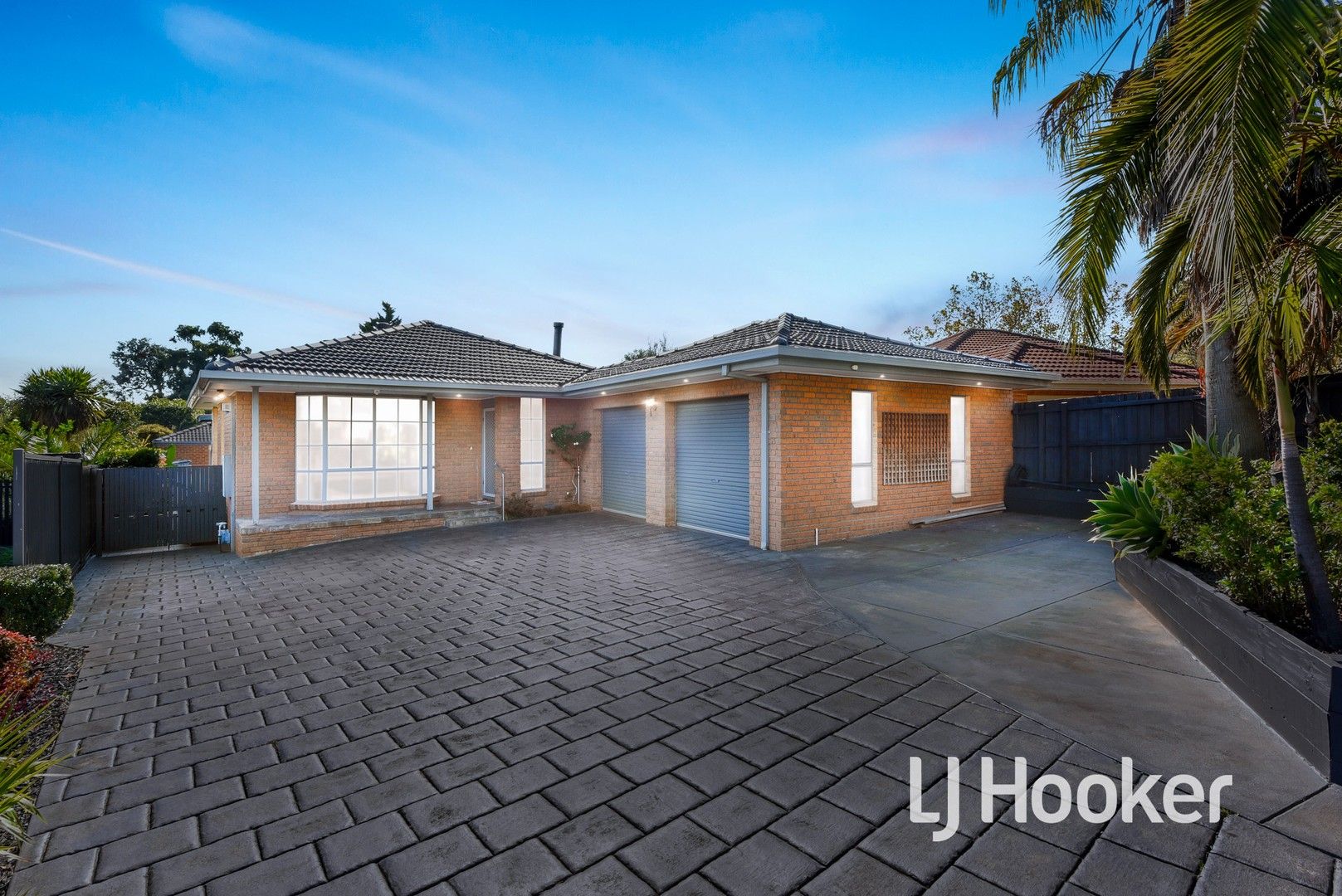 199 Waradgery Drive, Rowville VIC 3178, Image 0