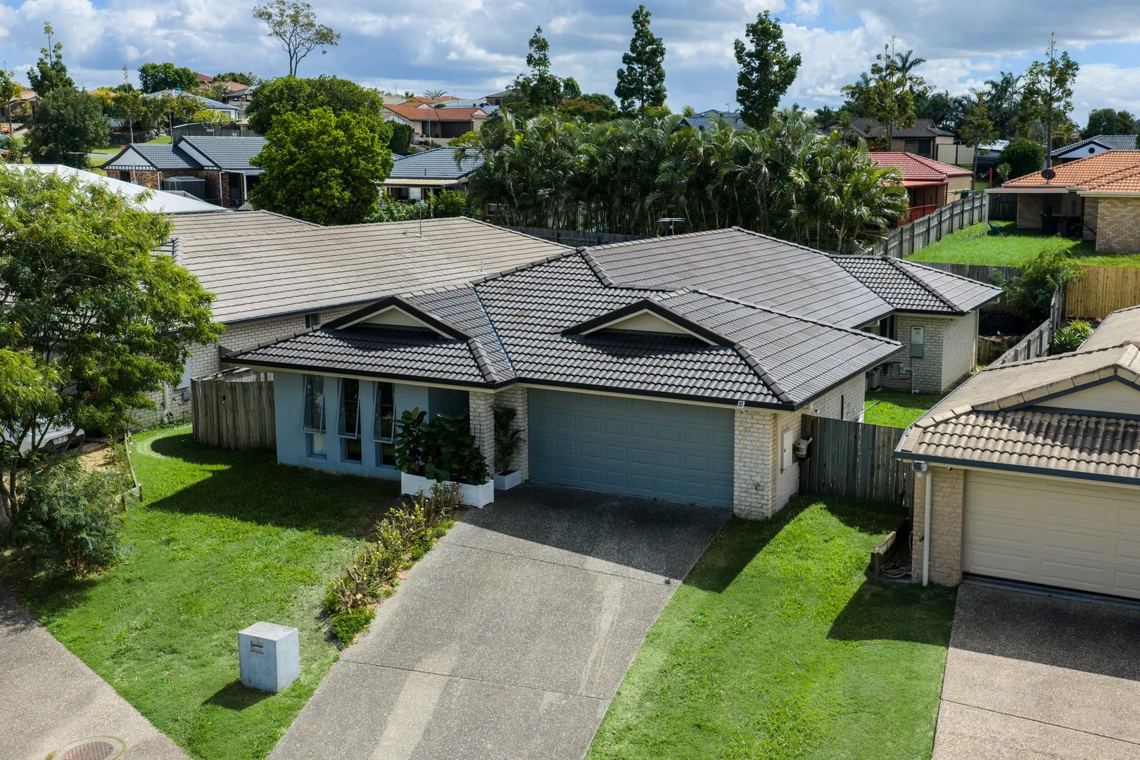 27 Custodian Crescent, Ormeau QLD 4208