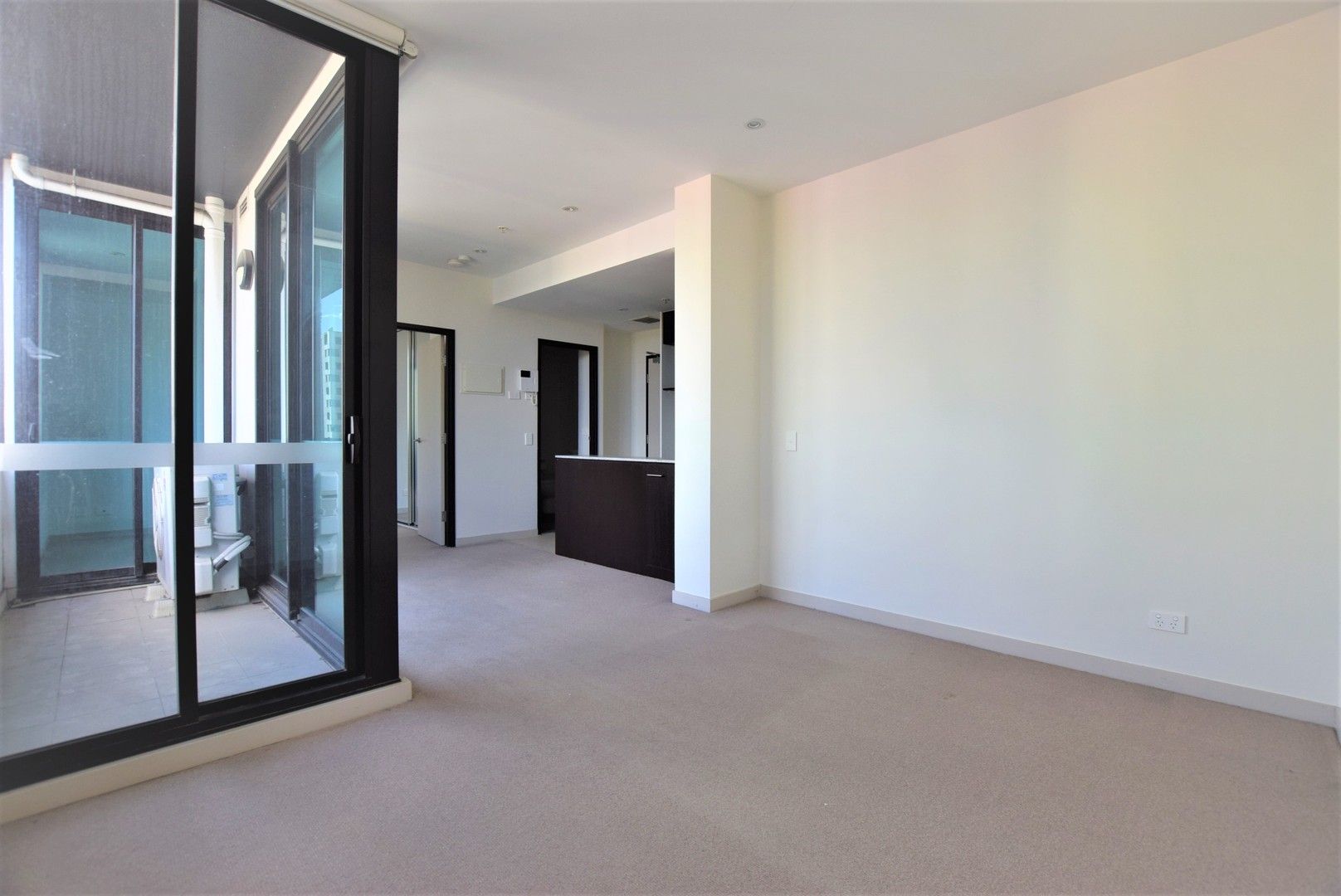 1 bedrooms Apartment / Unit / Flat in 603/613 Swanston Street CARLTON VIC, 3053