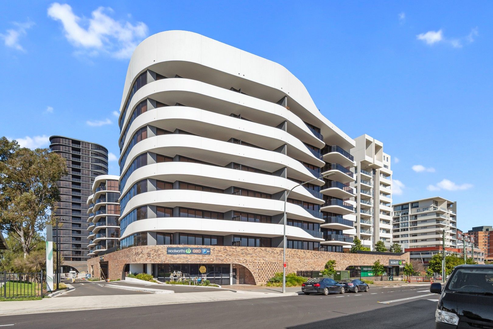 2 bedrooms Apartment / Unit / Flat in A612/83 Durham Street HURSTVILLE NSW, 2220
