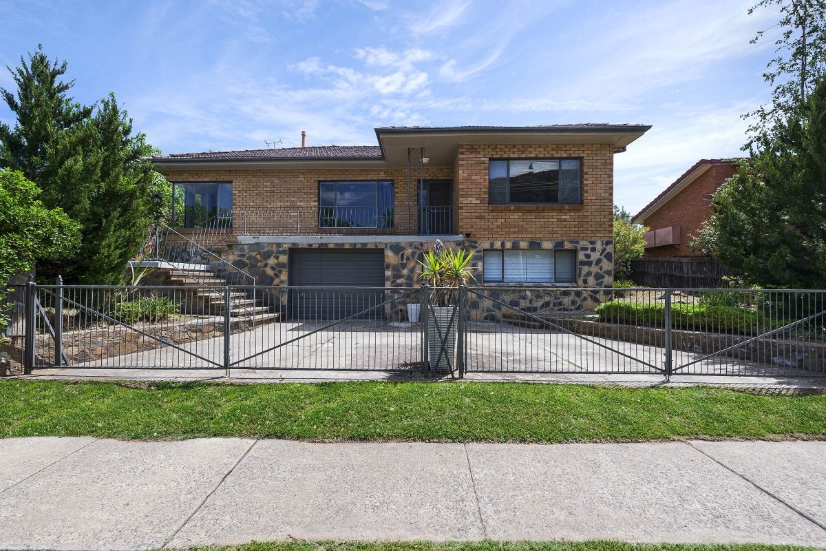 42 Thorpe Avenue, Queanbeyan NSW 2620, Image 0