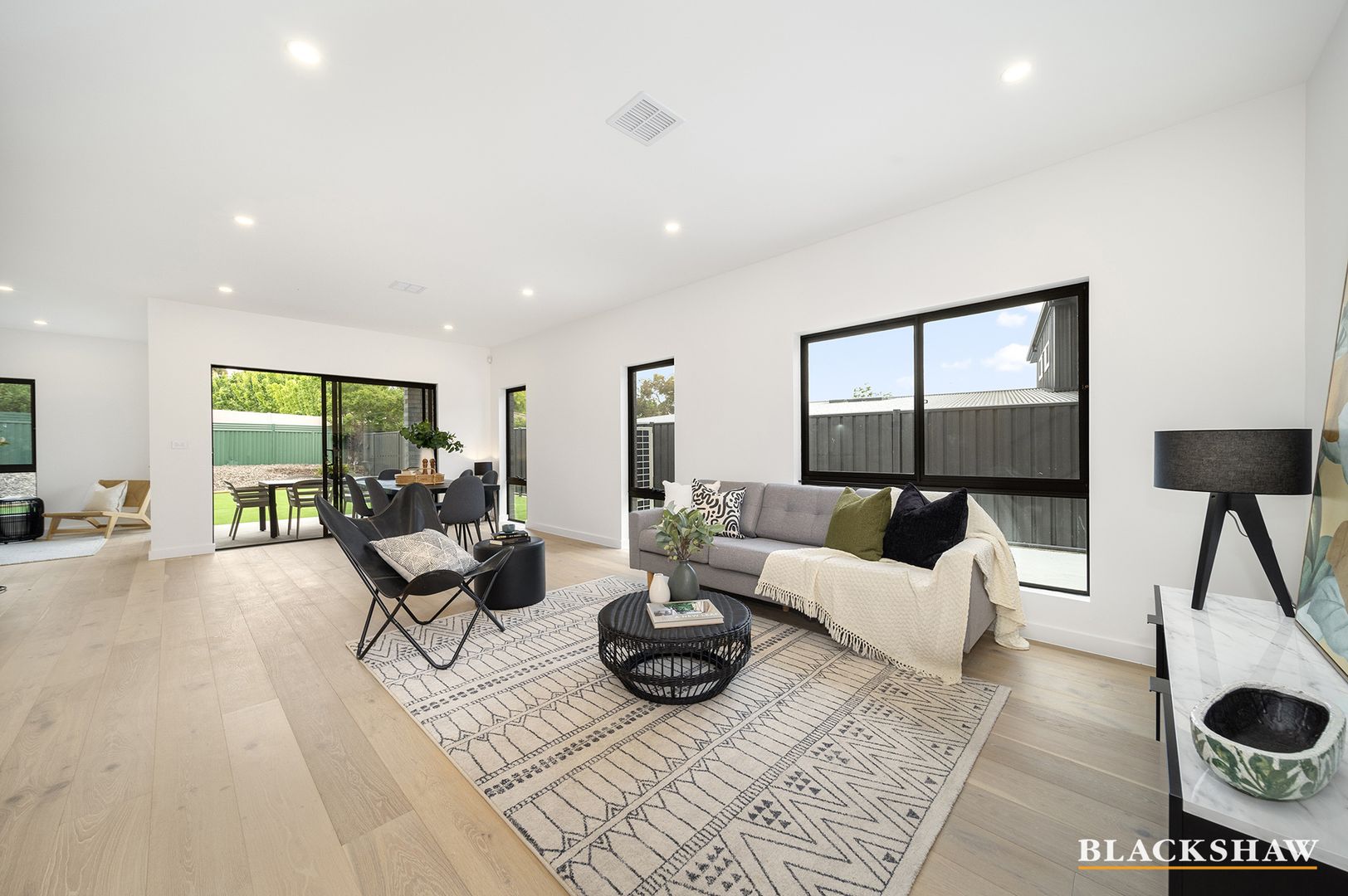 32A Hodgson Crescent, Pearce ACT 2607, Image 2