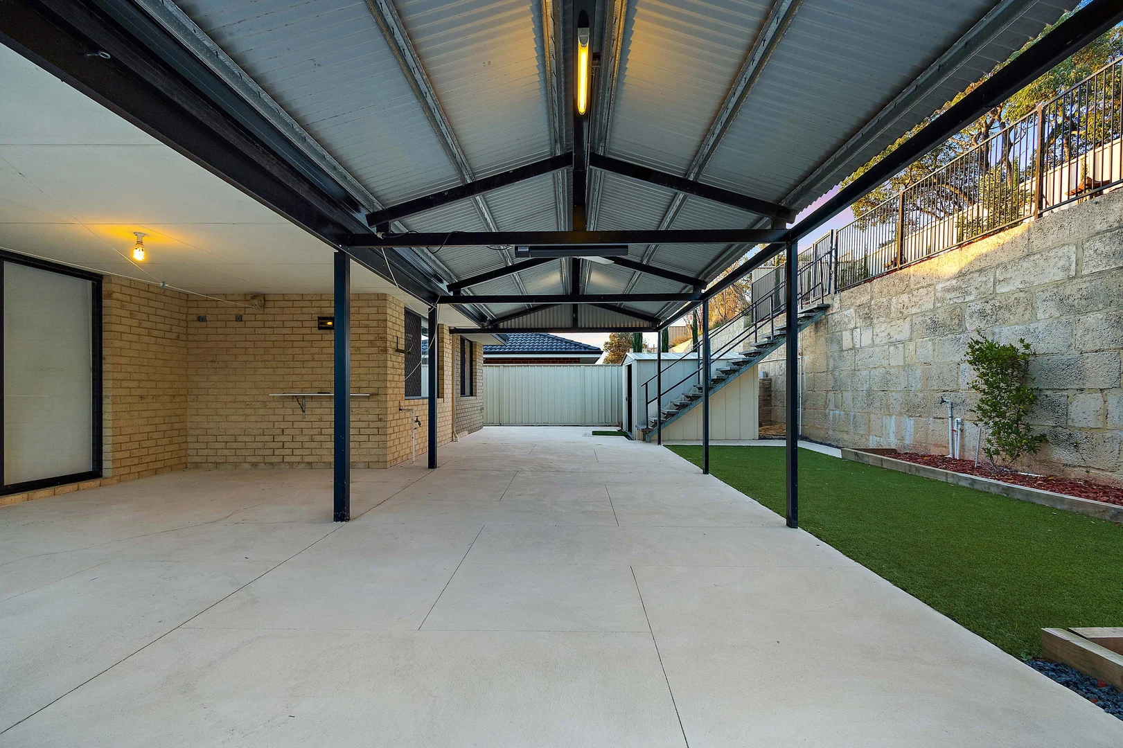 Image 28