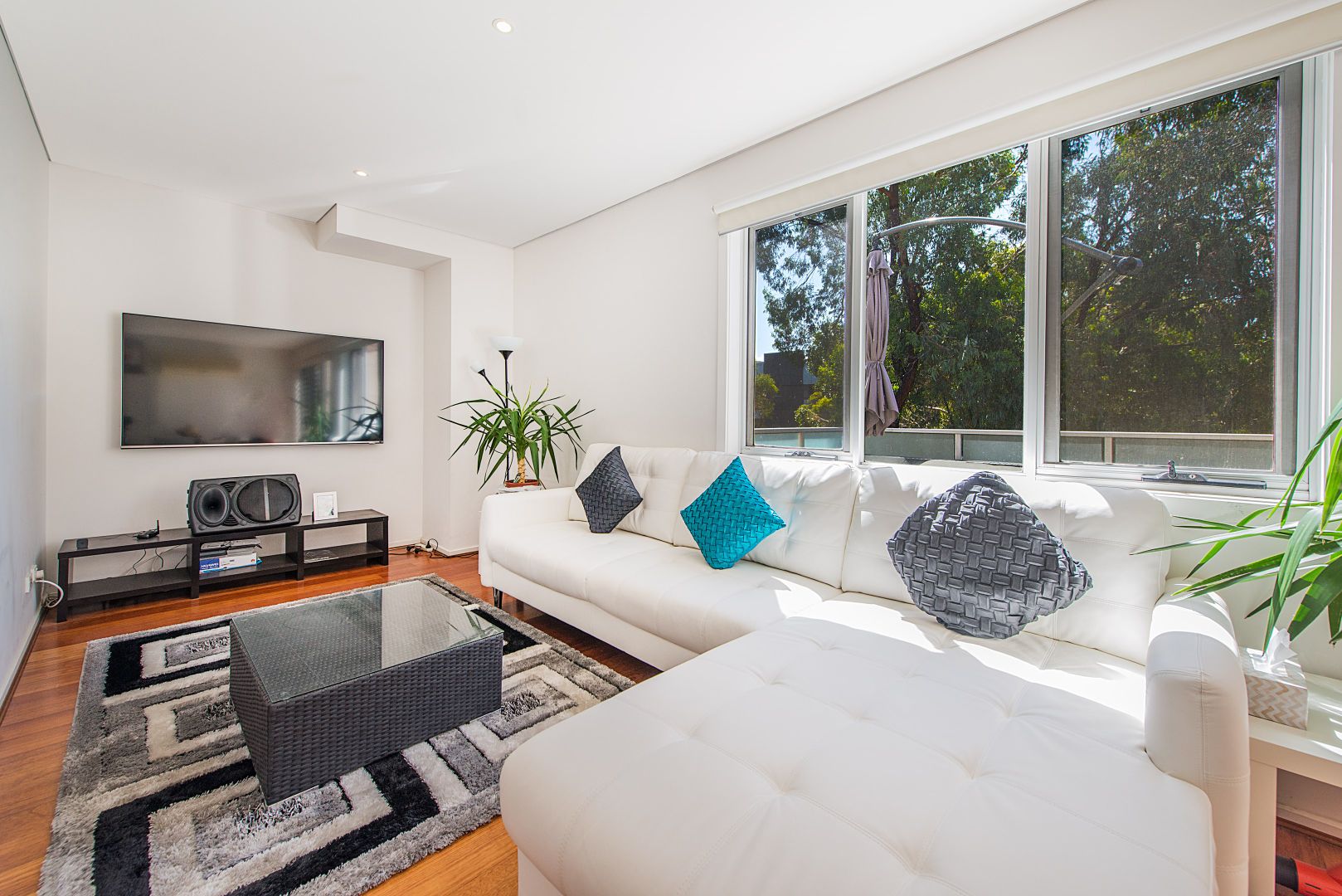 19/213 Normanby Road, Notting Hill VIC 3168, Image 2