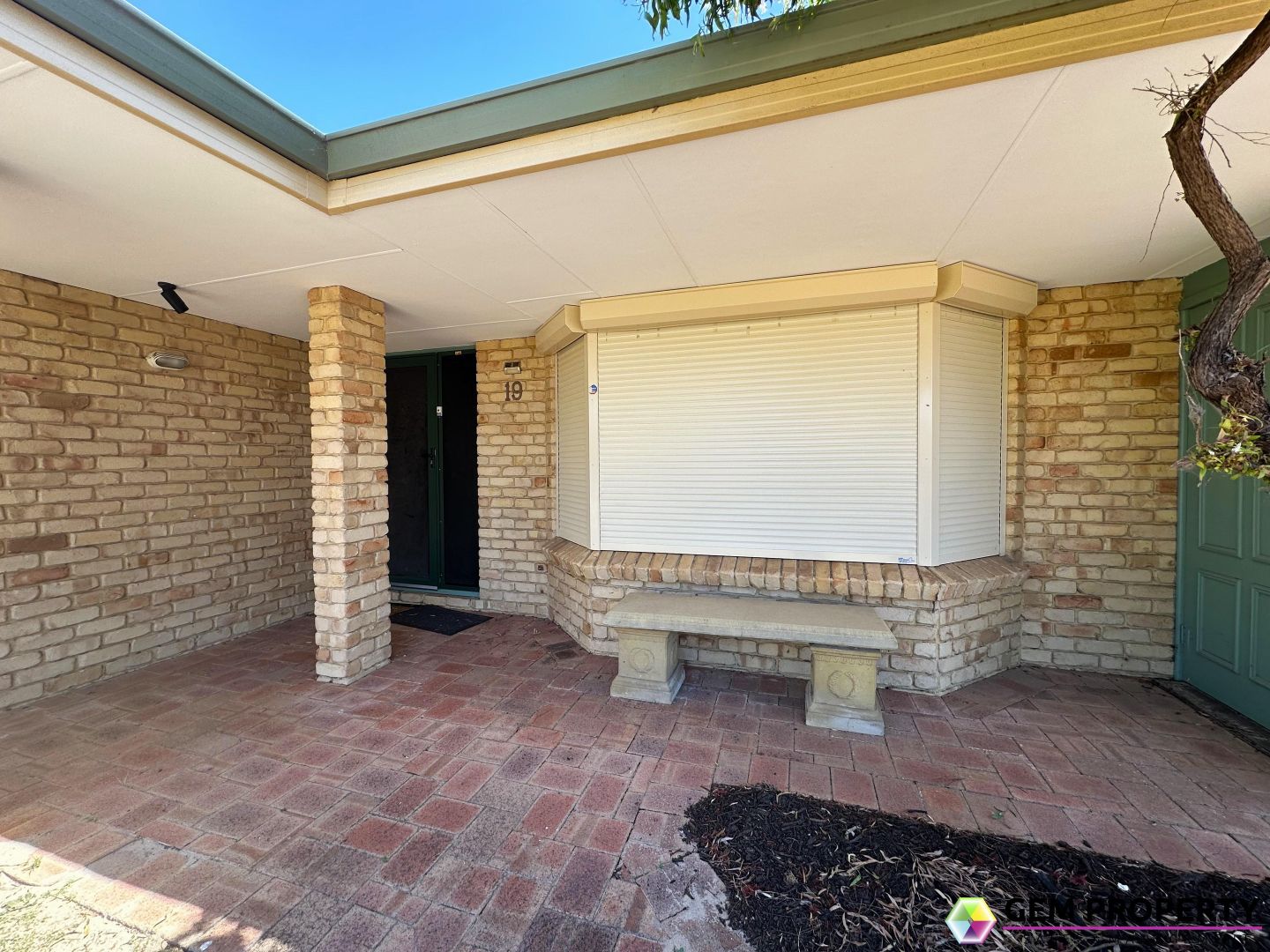 19 Frigate Close, Waikiki WA 6169 House For Rent 650 Domain