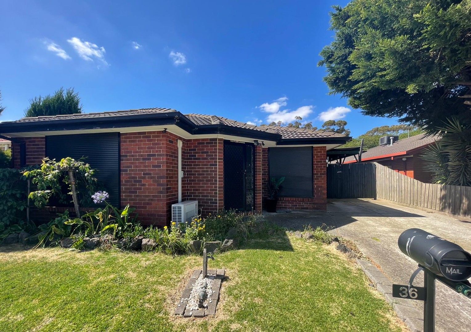 3 bedrooms House in 36 Mcintyre Avenue ROXBURGH PARK VIC, 3064