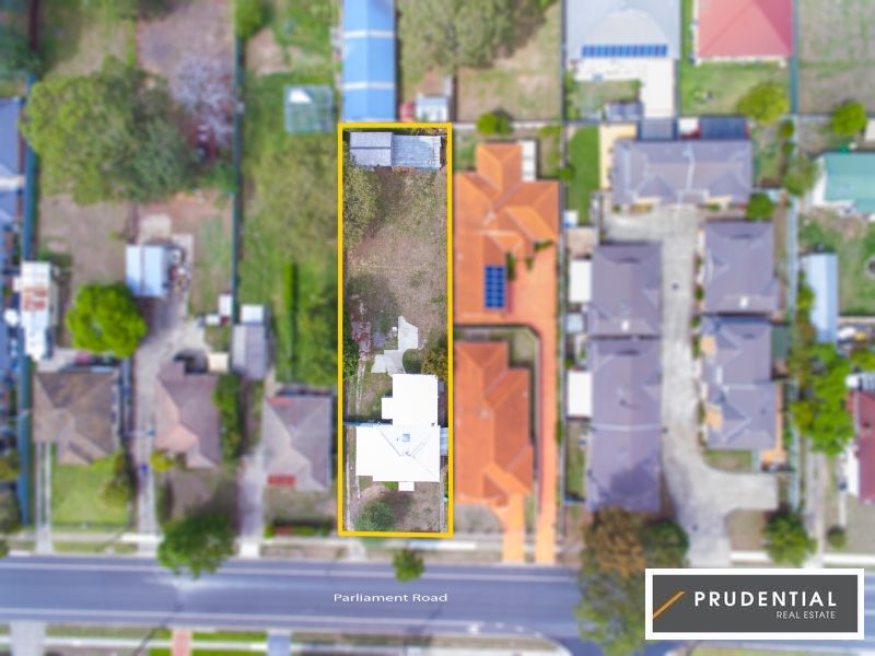 67 Parliament Road, Macquarie Fields NSW 2564, Image 0