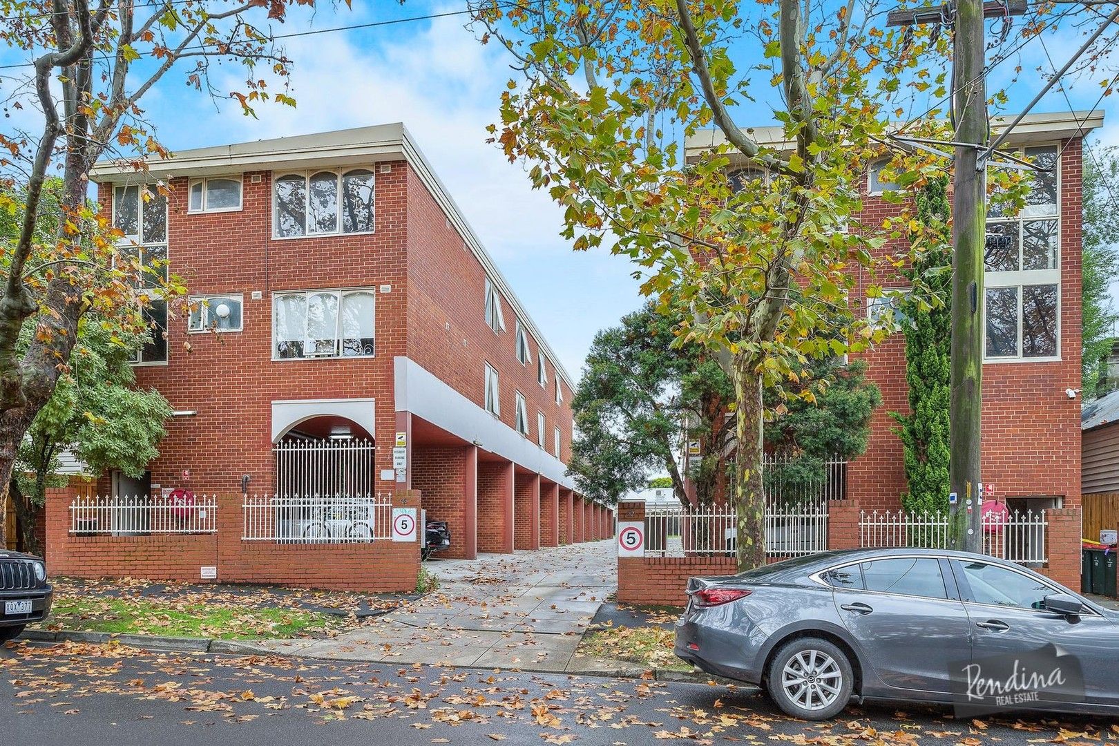 1 bedrooms Studio in 11/22-28 Canterbury Street FLEMINGTON VIC, 3031