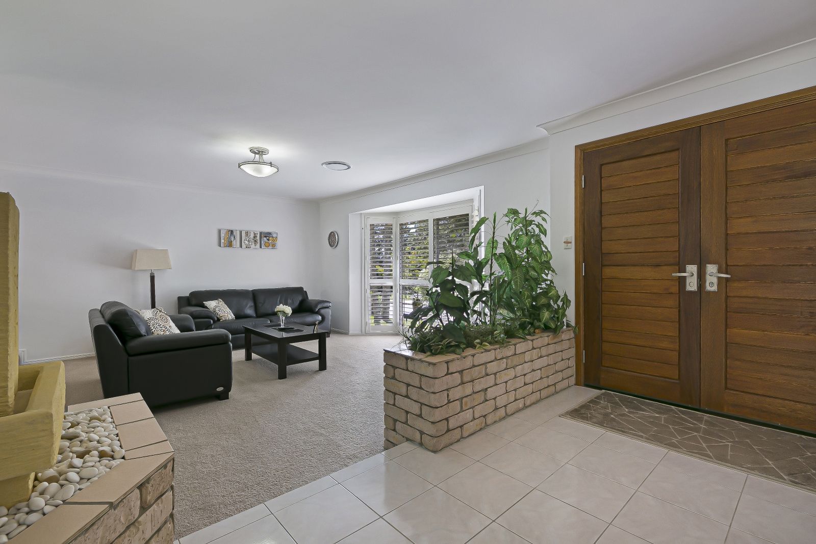 4 Tullamarine Drive, Robina QLD 4226, Image 2