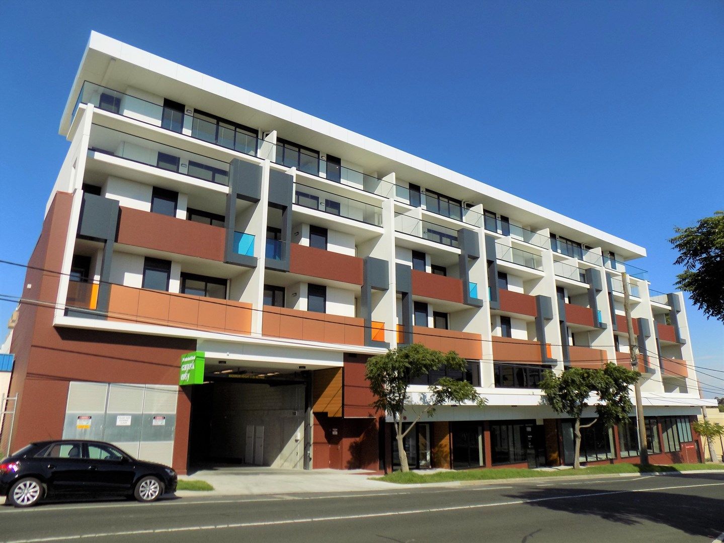 1 bedrooms Apartment / Unit / Flat in 302/70 Batesford Road CHADSTONE VIC, 3148