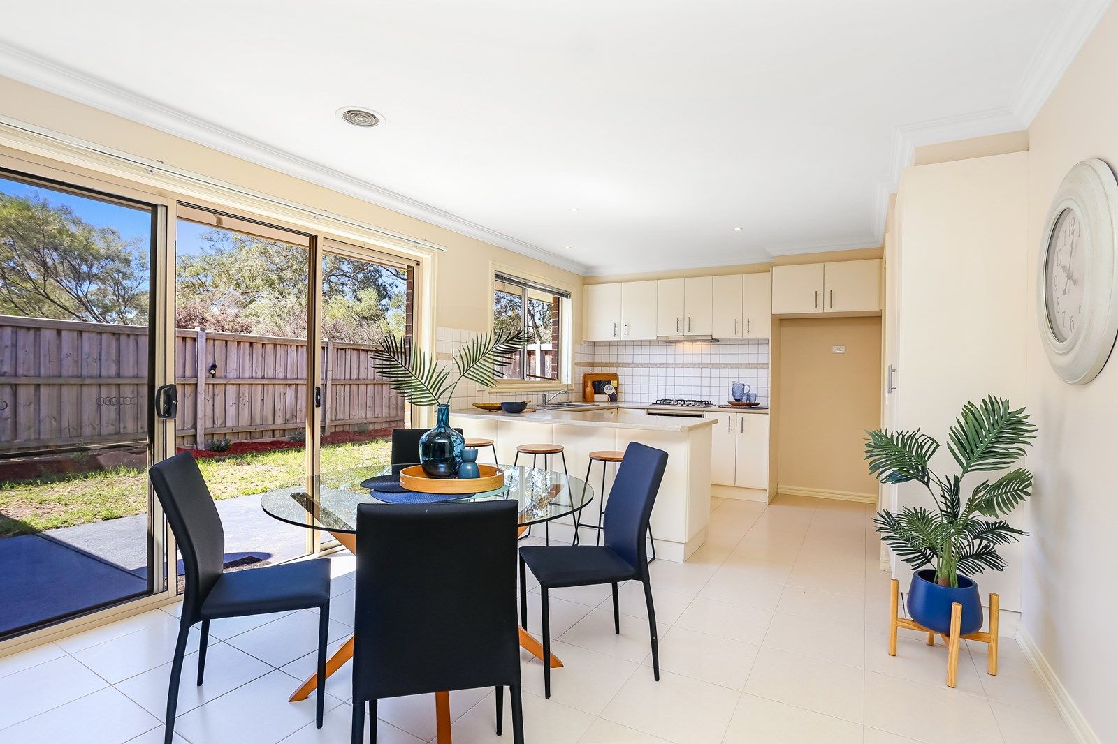 31 Koonunga Crescent, South Morang VIC 3752, Image 2