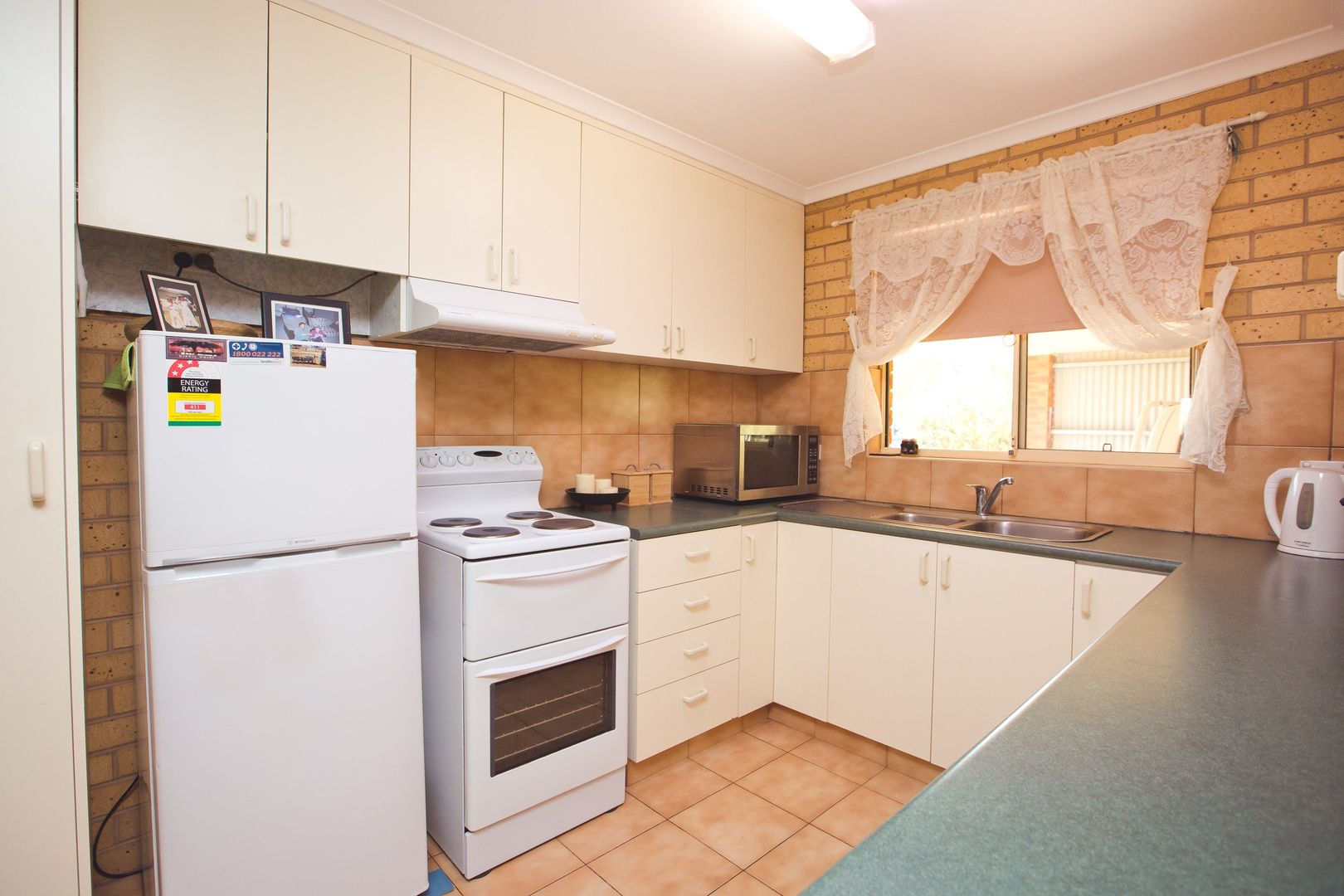 15 Chant Street, Darlington Point NSW 2706, Image 1