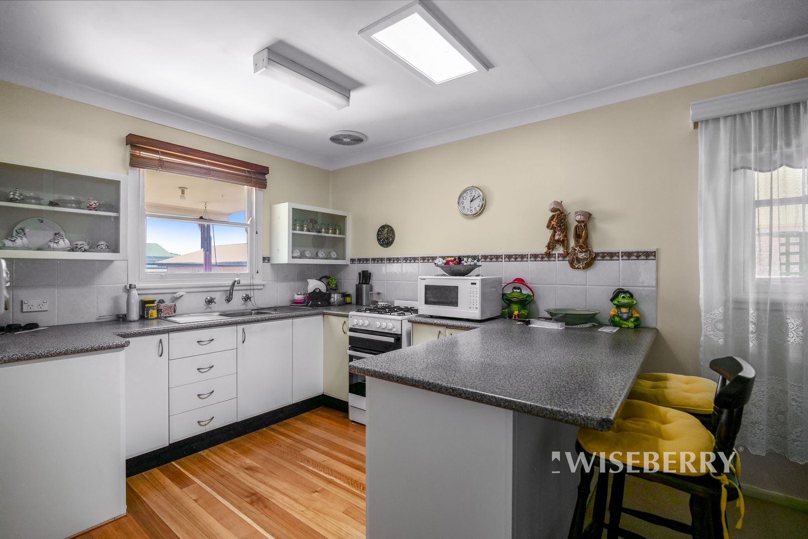 5 Marmion Street, Mannering Park NSW 2259, Image 1