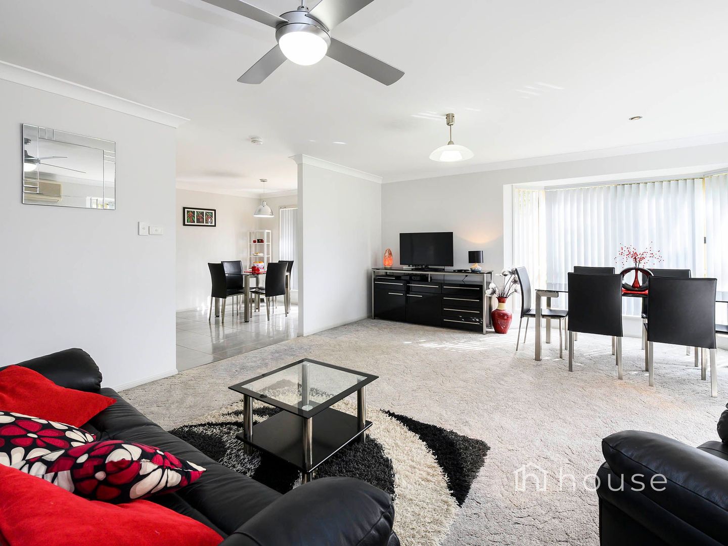 1 Meiland Place, Meadowbrook QLD 4131, Image 1